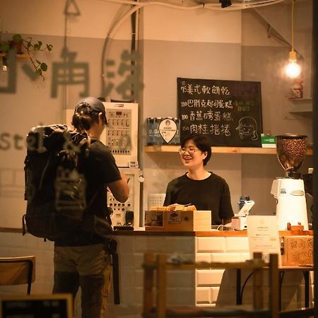 Corner Hostel & Cafe Taipei Dış mekan fotoğraf