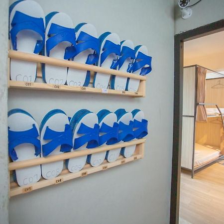Corner Hostel & Cafe Taipei Dış mekan fotoğraf