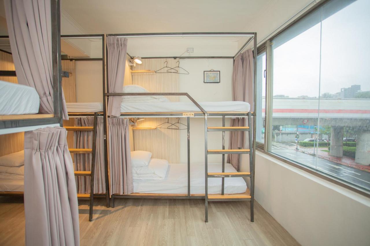 Corner Hostel & Cafe Taipei Dış mekan fotoğraf