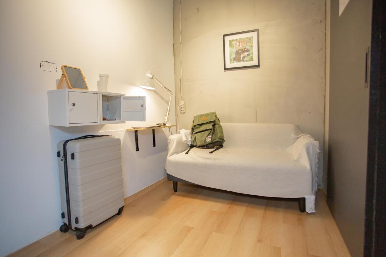 Corner Hostel & Cafe Taipei Dış mekan fotoğraf