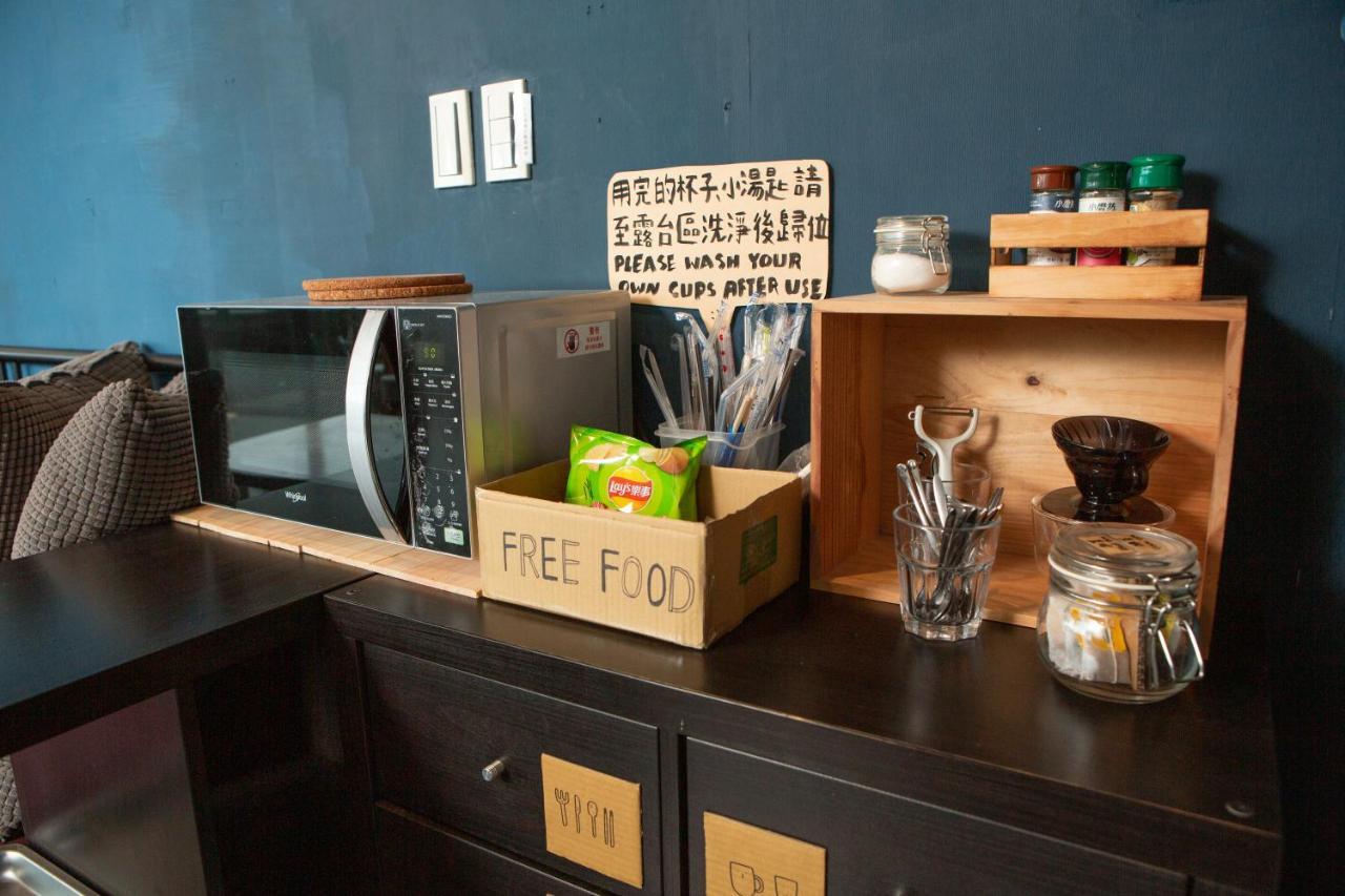 Corner Hostel & Cafe Taipei Dış mekan fotoğraf