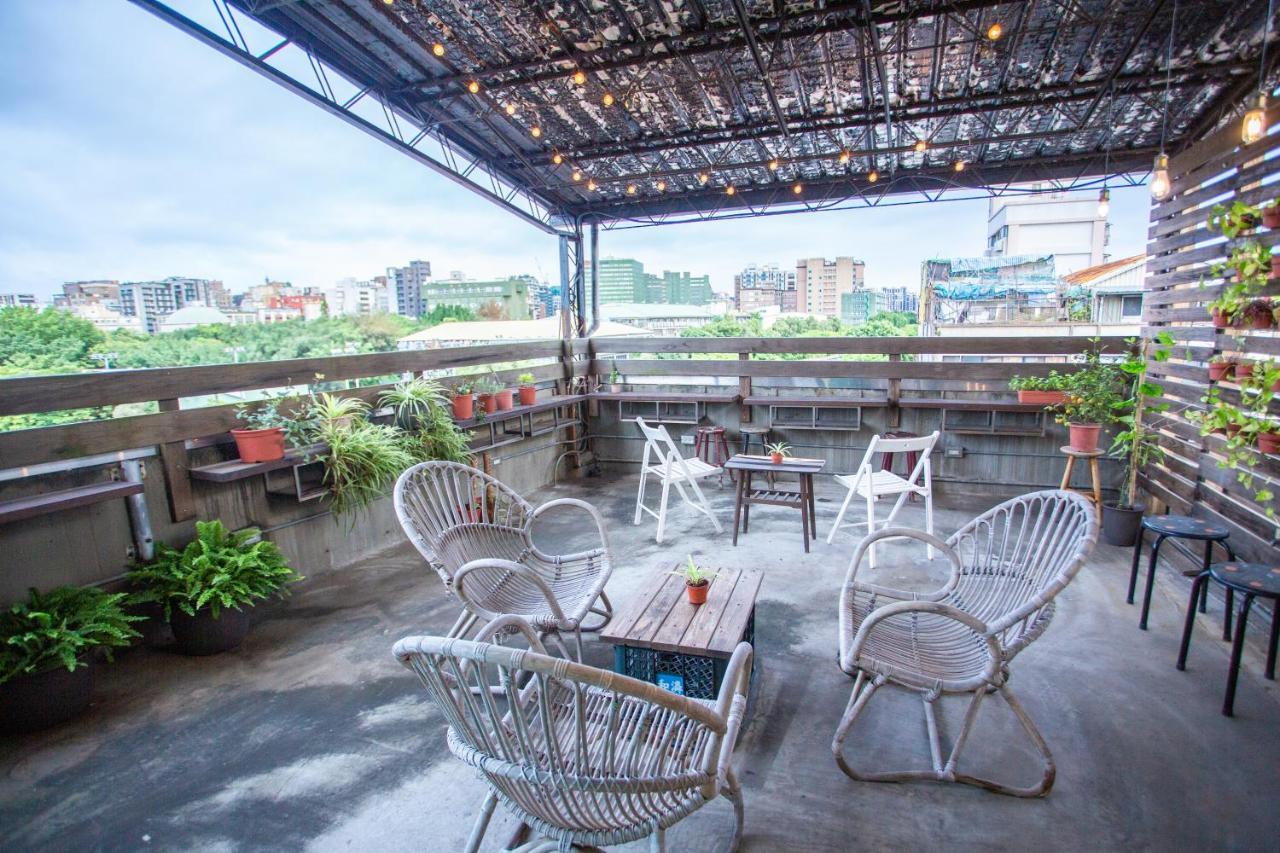 Corner Hostel & Cafe Taipei Dış mekan fotoğraf